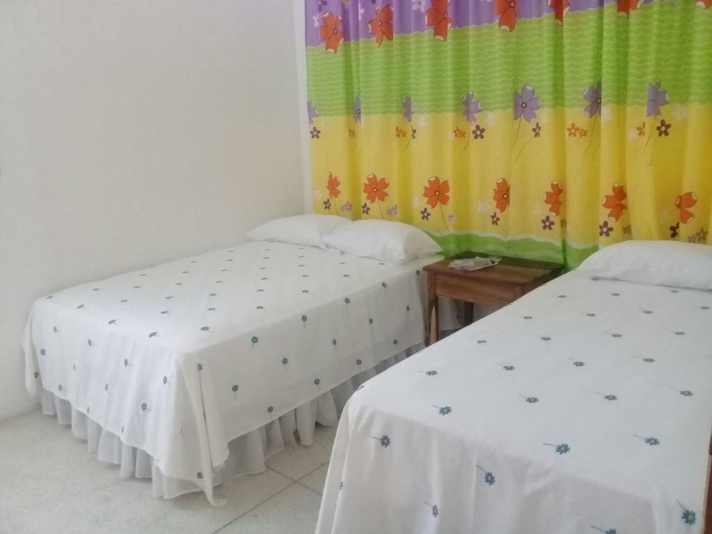 Hostel Quintonido Jarabacoa Buitenkant foto