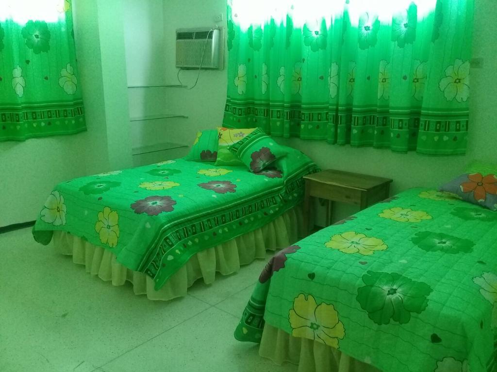 Hostel Quintonido Jarabacoa Buitenkant foto