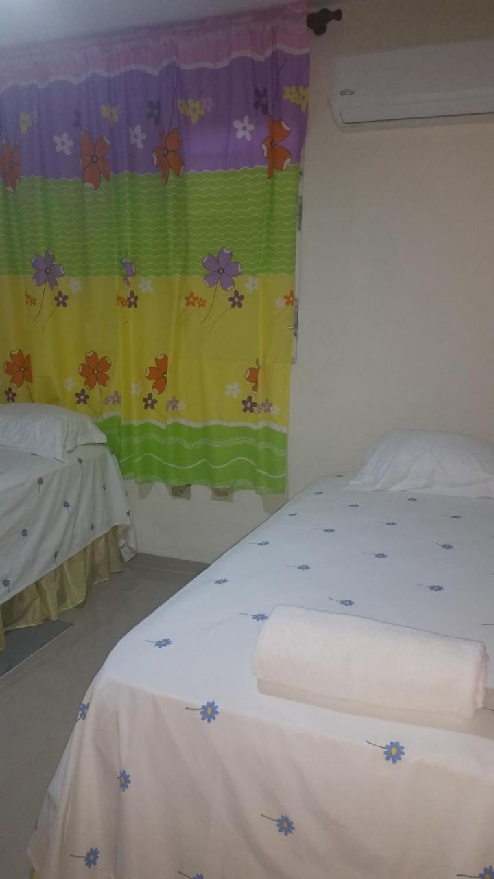 Hostel Quintonido Jarabacoa Buitenkant foto